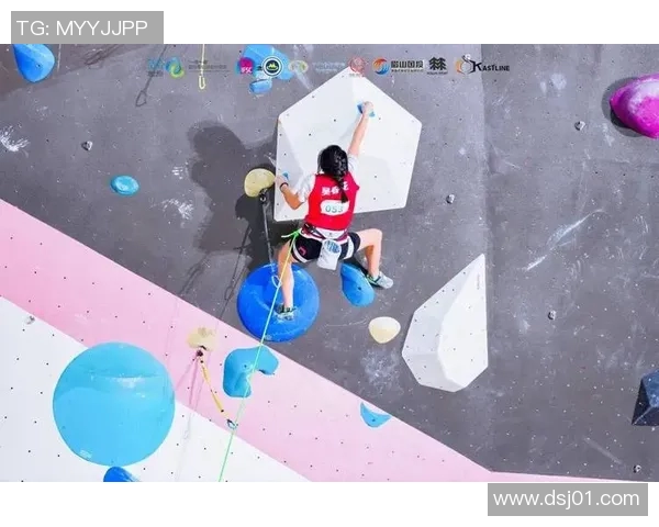 重庆攀岩队揭秘：个人能力如何成就攀岩巨献的辉煌之路