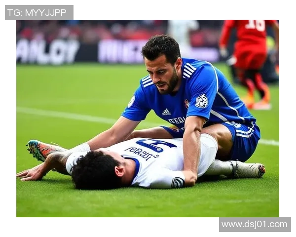 足球明星受伤瞬间集锦展现运动员拼搏精神与不屈意志