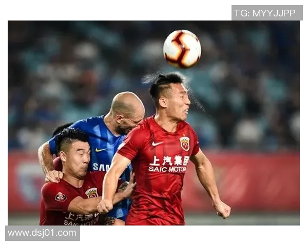 上海足球队的辉煌历程与突破之路全景纪实 上海足球队的辉煌历程与突破之路全景纪实